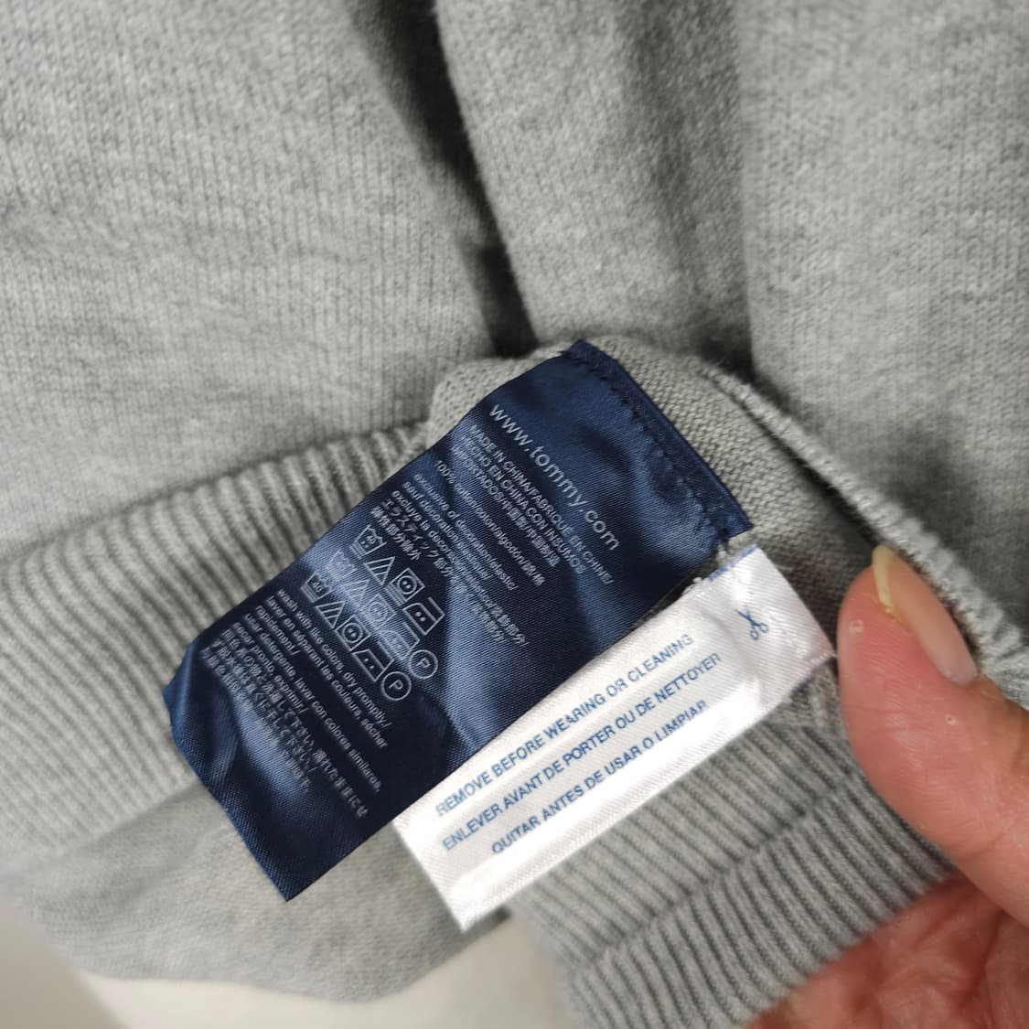 타미힐피거 V넥니트티 남자95사이즈  상품이미지5