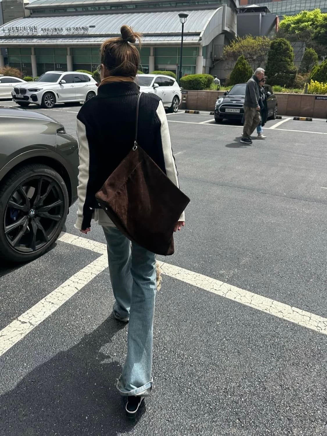 DEINET SUEDE BIG BAG 다이닛 스웨이드 빅백 상품이미지3