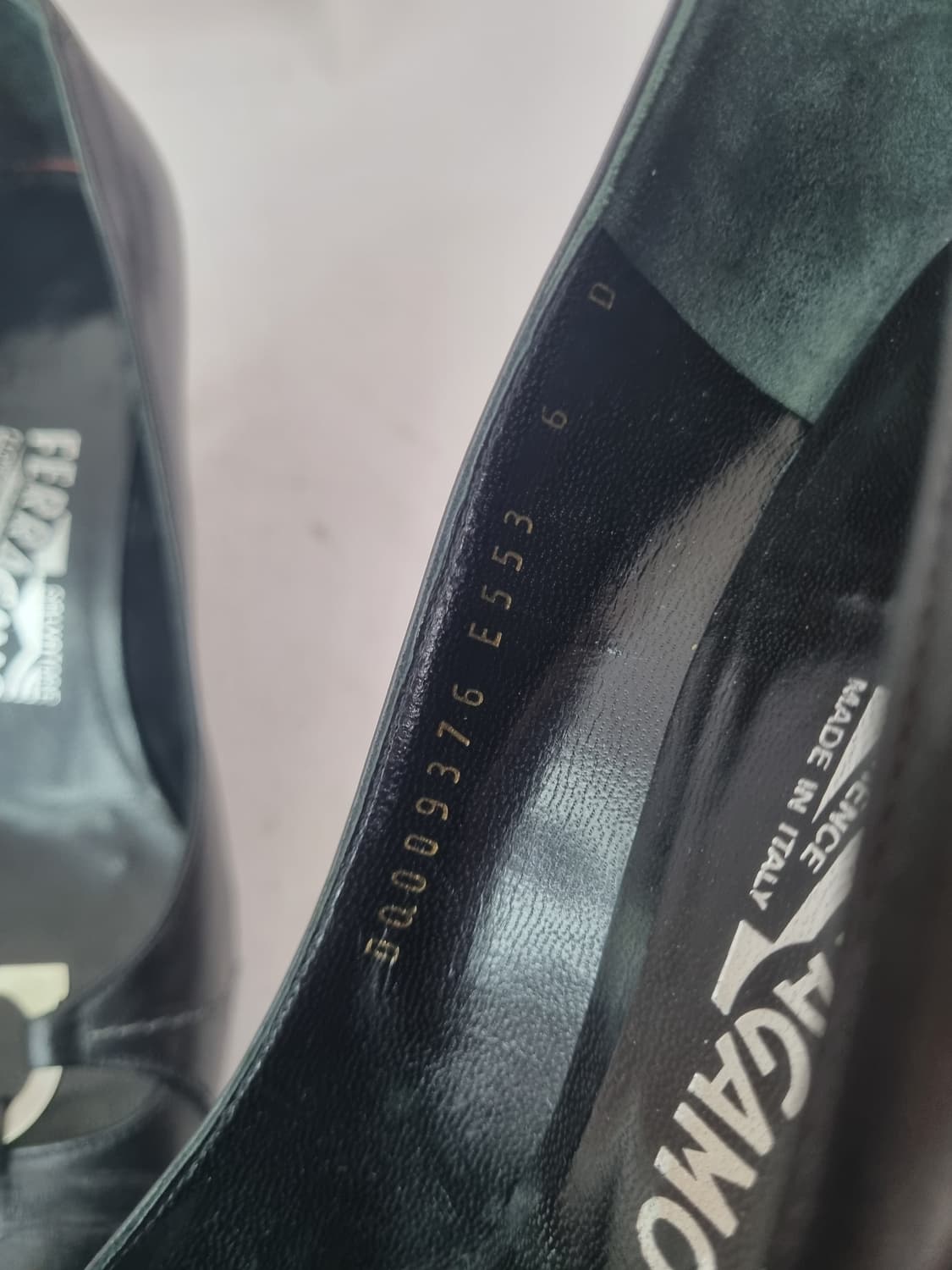 6 페라가모 실버버클 힐 상품이미지6