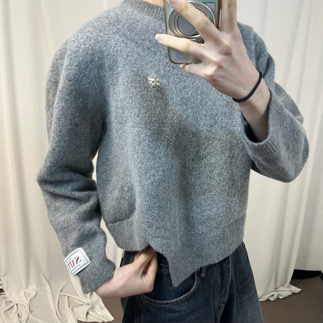SATUR grey unbalanced knit (줄어듦)  상품이미지2