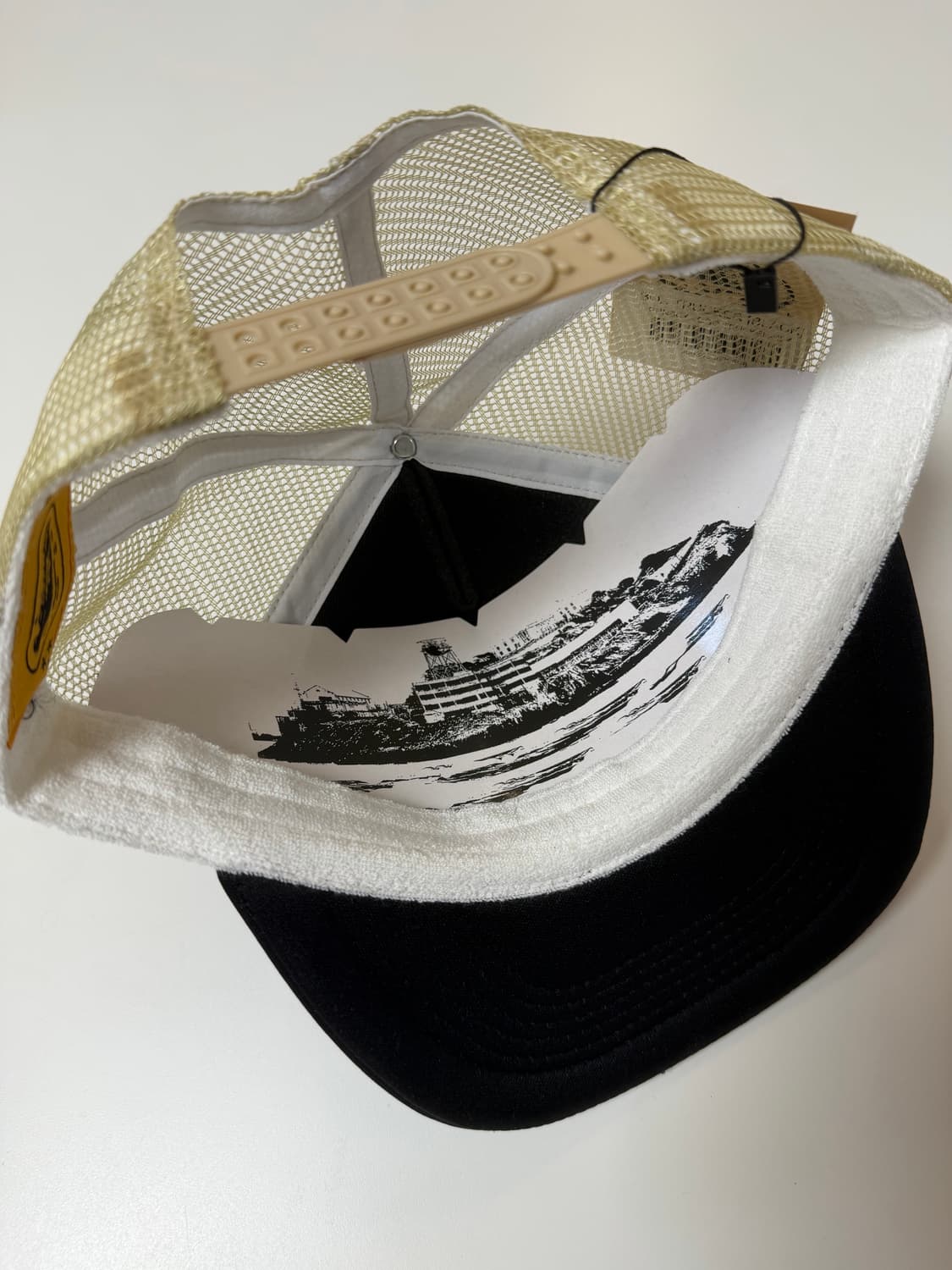 Crtz 코르테이즈 corteiz RTW 메쉬캡 트러커 상품이미지2