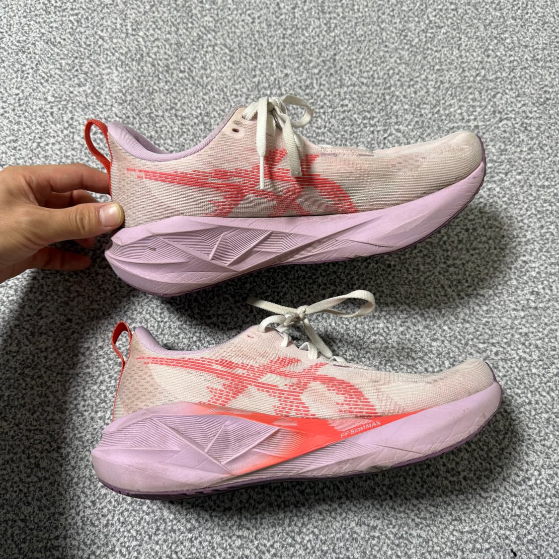 [정가 23만원] 아식스 노바블라스트 5 245 상품이미지3