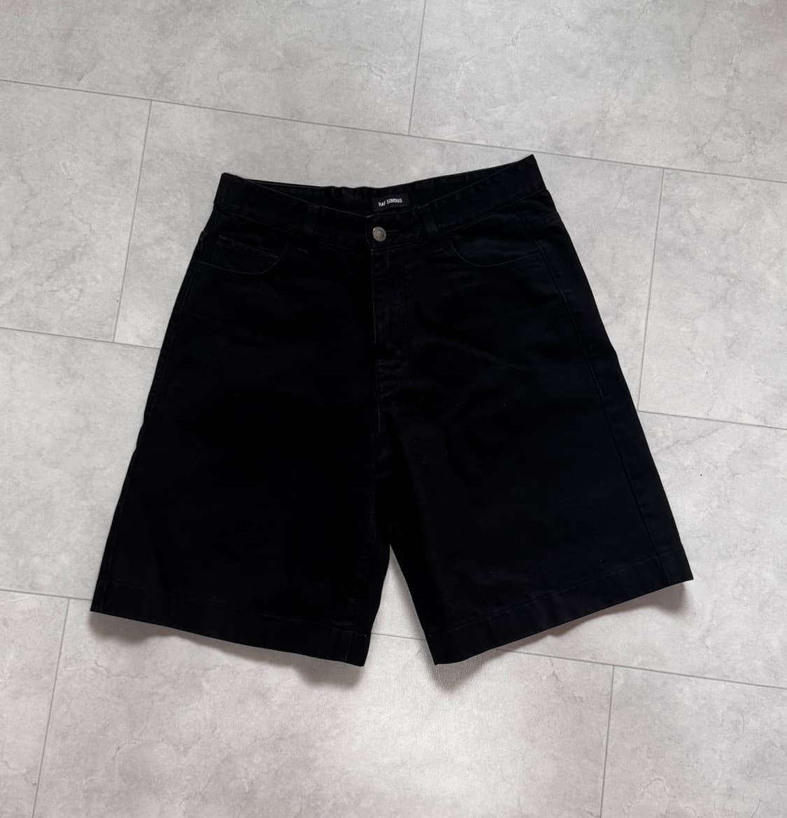 라프시몬스 서스펜더 데님 쇼츠 31사이즈 상품이미지2