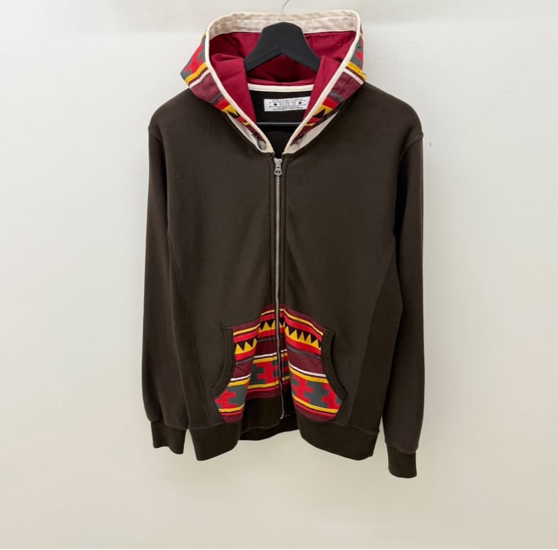 사스콰치패브릭스 Eo To To 패턴 후드 집업 상품이미지4