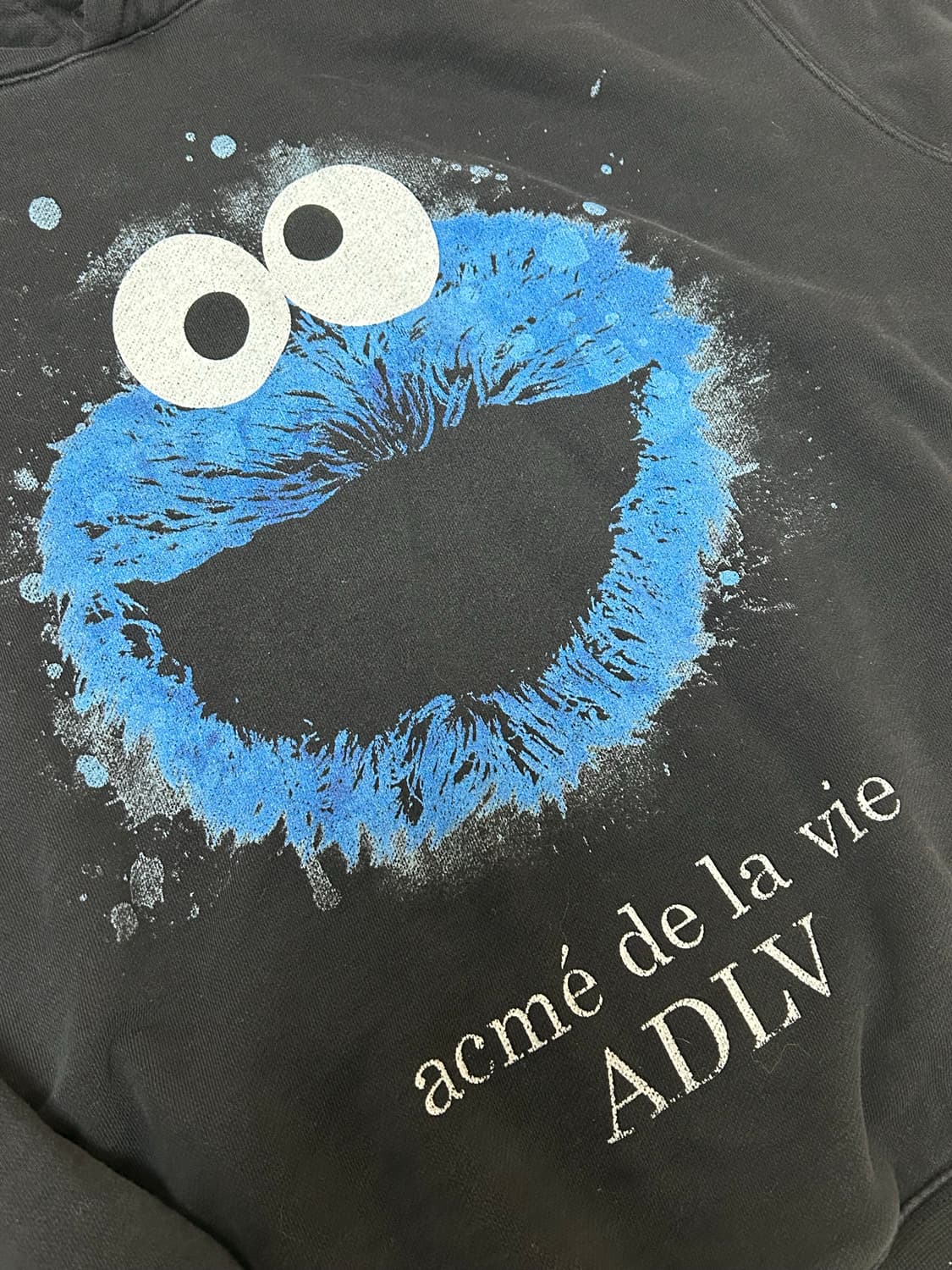 아크메드라비 쿠키몬스터 프린팅 후드티 상품이미지3