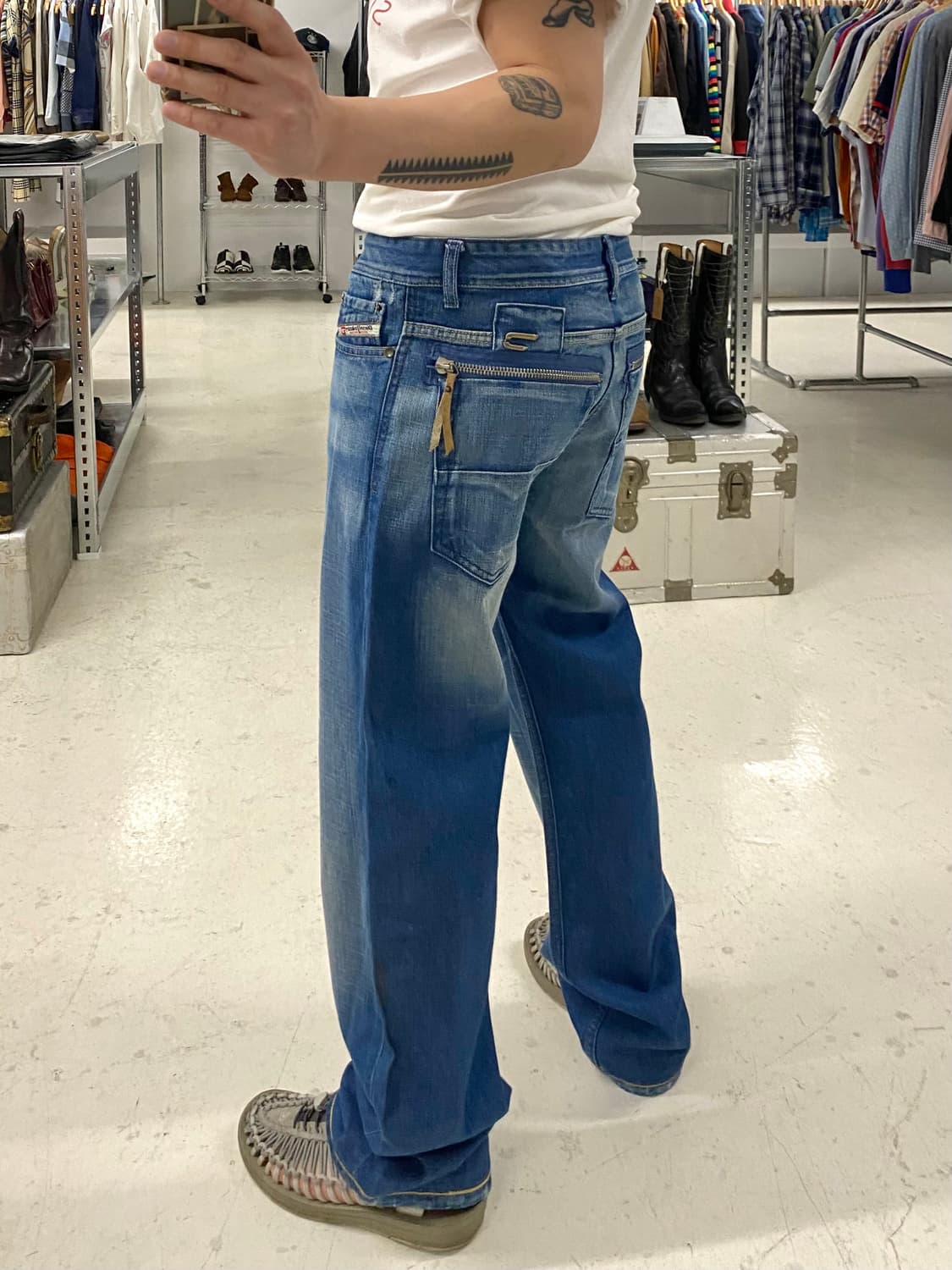 DIESEL zipper denim pant 디젤 지퍼 데님 팬츠 상품이미지1