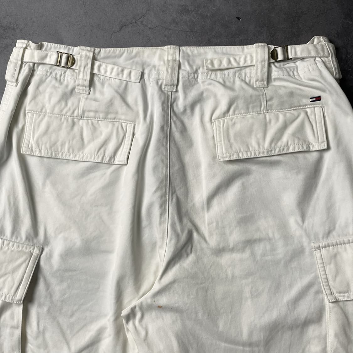 TOMMY HILFIGER 토미힐피거 아이보리 카고 하프팬츠 A01071 상품이미지7