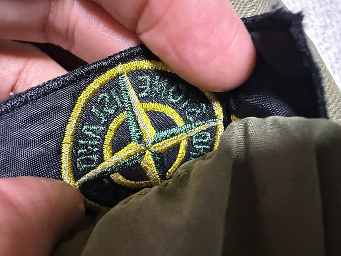 스톤 아일랜드 와펜 패치 투포켓 셔츠 자켓 남성용 105사이즈 상품이미지7