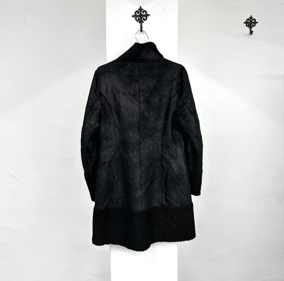 waxed drape long mouton jacket 상품이미지4
