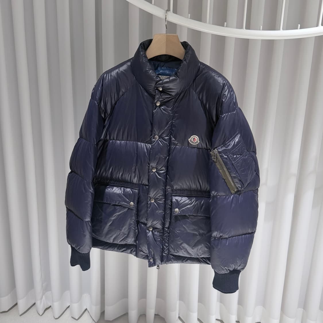 (A+/2) / 몽클레어 마티뉴 쇼트 다운 패딩 자켓 네이비 상품이미지2