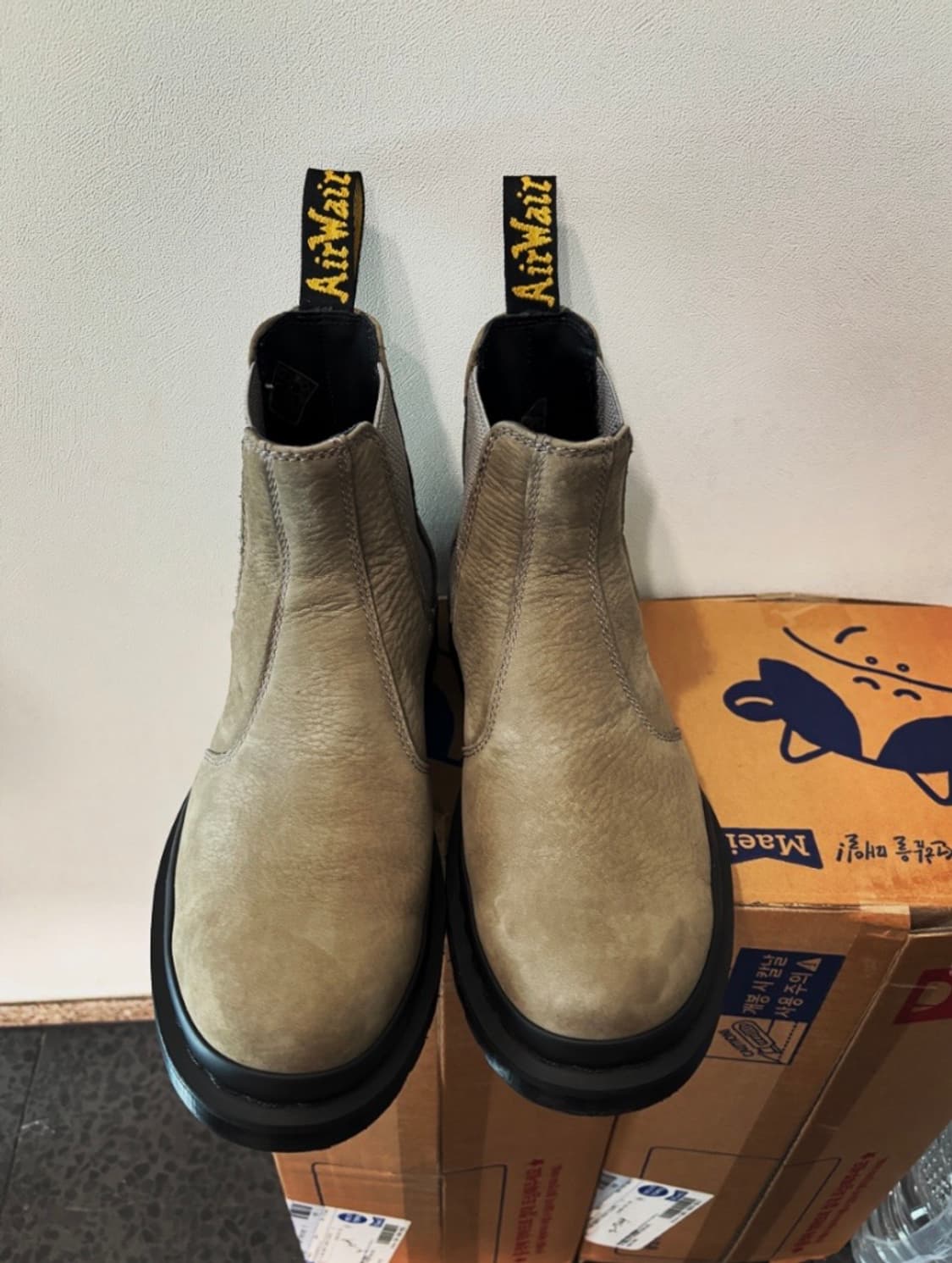 닥터마틴 누벅 첼시부츠 260 상품이미지1