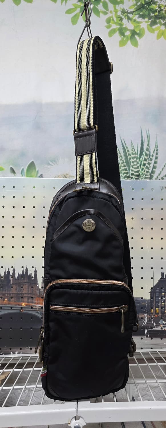 오로비앙코 슬링백 크로스백 힙색 원숄더백 BF32 상품이미지1