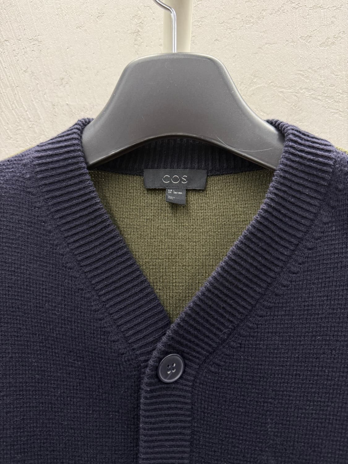 COS Two-tone cardigan L 상품이미지6