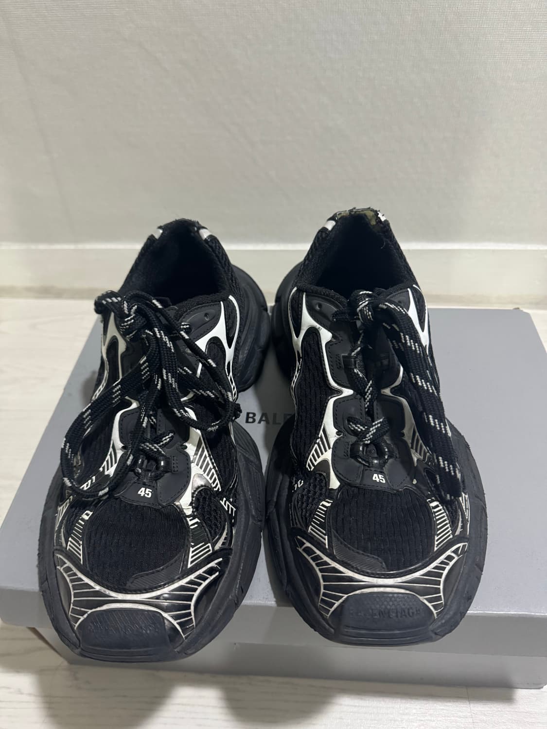 발렌시아가 3xl 블랙45  상품이미지3