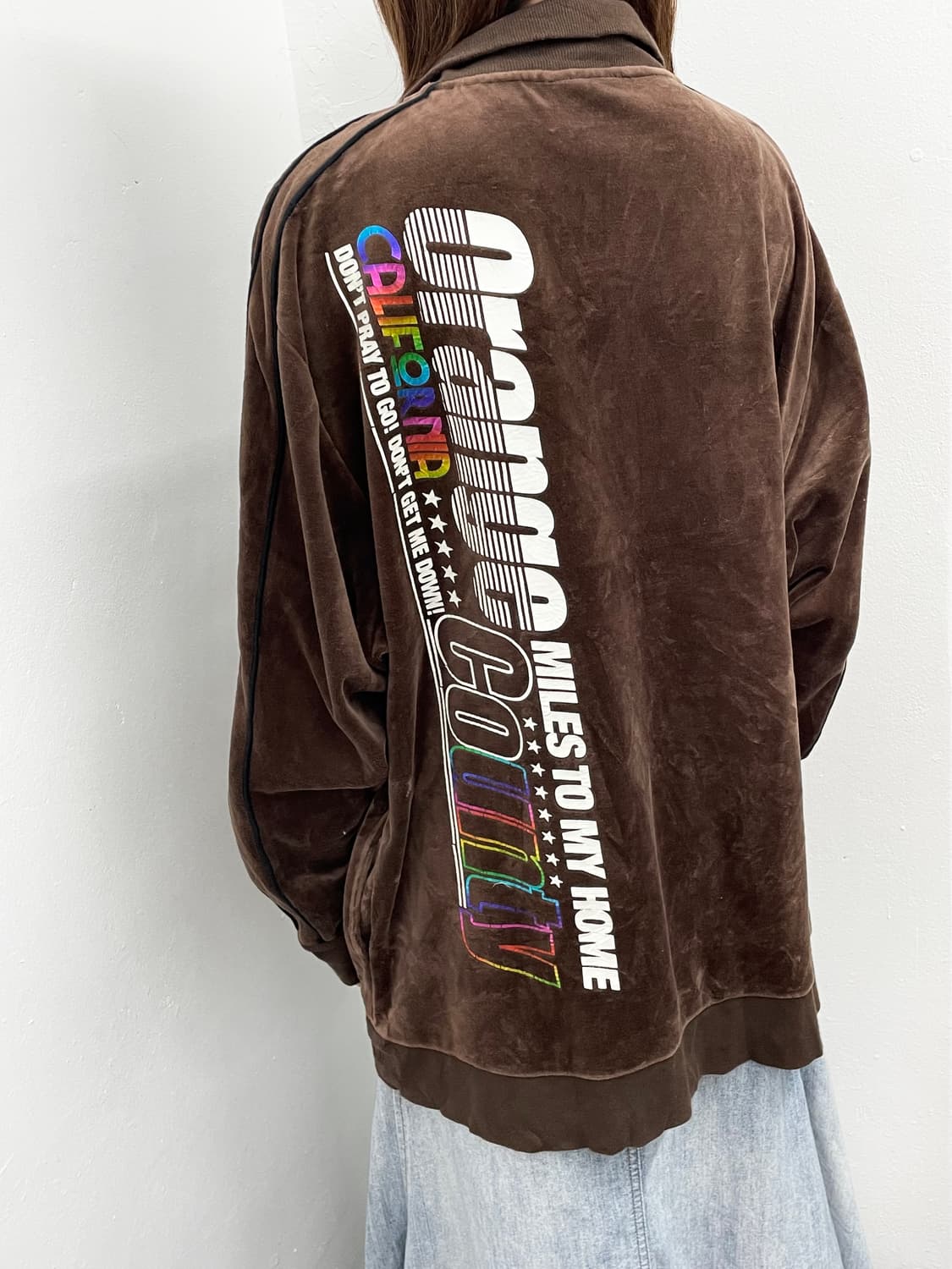 y2k 레터링 벨로아 루즈 집업 상품이미지4