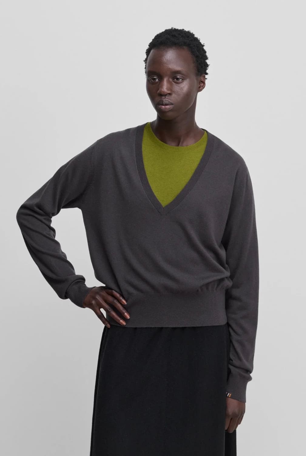 [F]익스트림캐시미어 26ss 콜린 브이넥 니트/블랙 상품이미지2