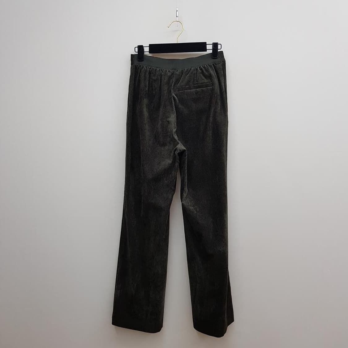 한섬 타임 2022 벨벳 코듀로이 백밴딩 팬츠 M사이즈 상품이미지4