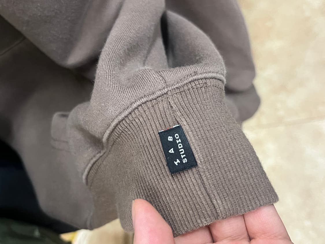 빈지노 착) IAB 스튜디오 한정판 하라주쿠 후드티 브라운 상품이미지8