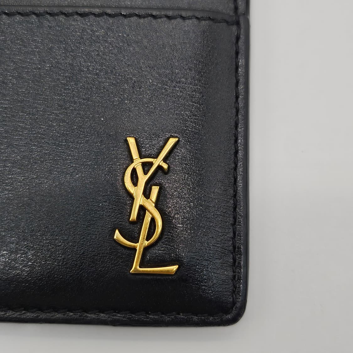 정품 입생로랑 타이니 로고 카드지갑 상품이미지8