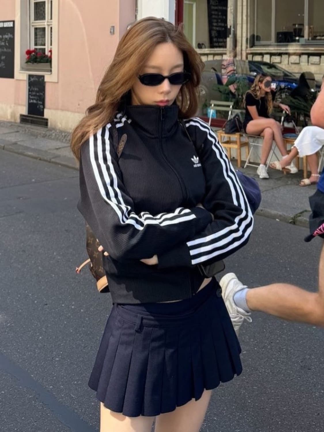 아디다스 니트 크롭 져지 트랙탑 태연 상품이미지1