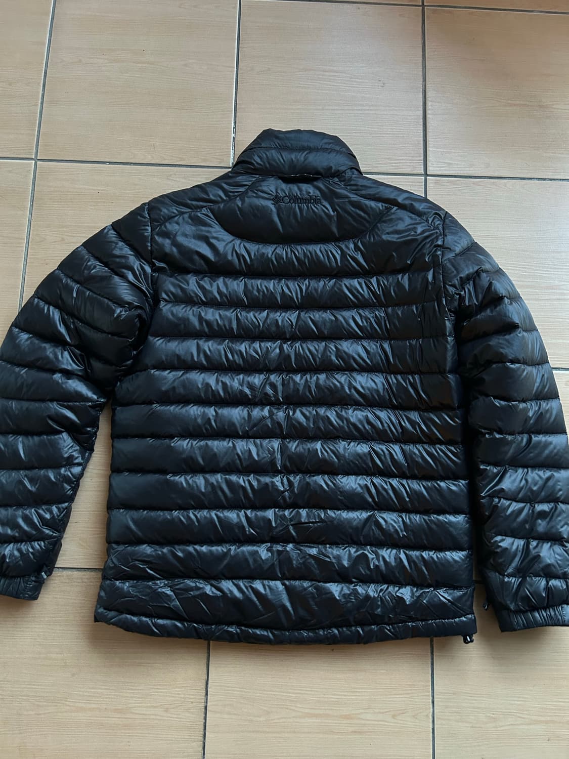 컬럼비아 티타늄 구스다운 경량패딩 상품이미지6