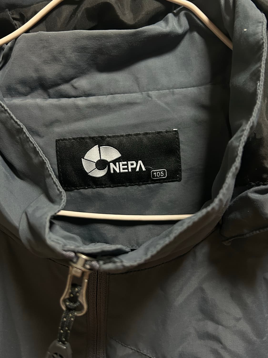 네파 바람막이 105 XL 회색 상품이미지3