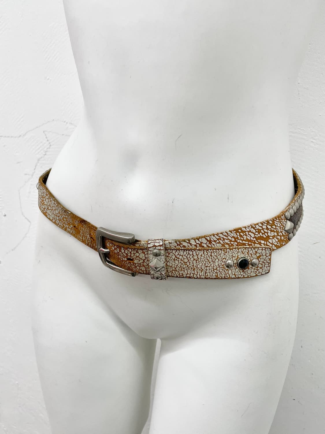 리얼레더 웨스턴 스터드 버클 벨트 상품이미지3