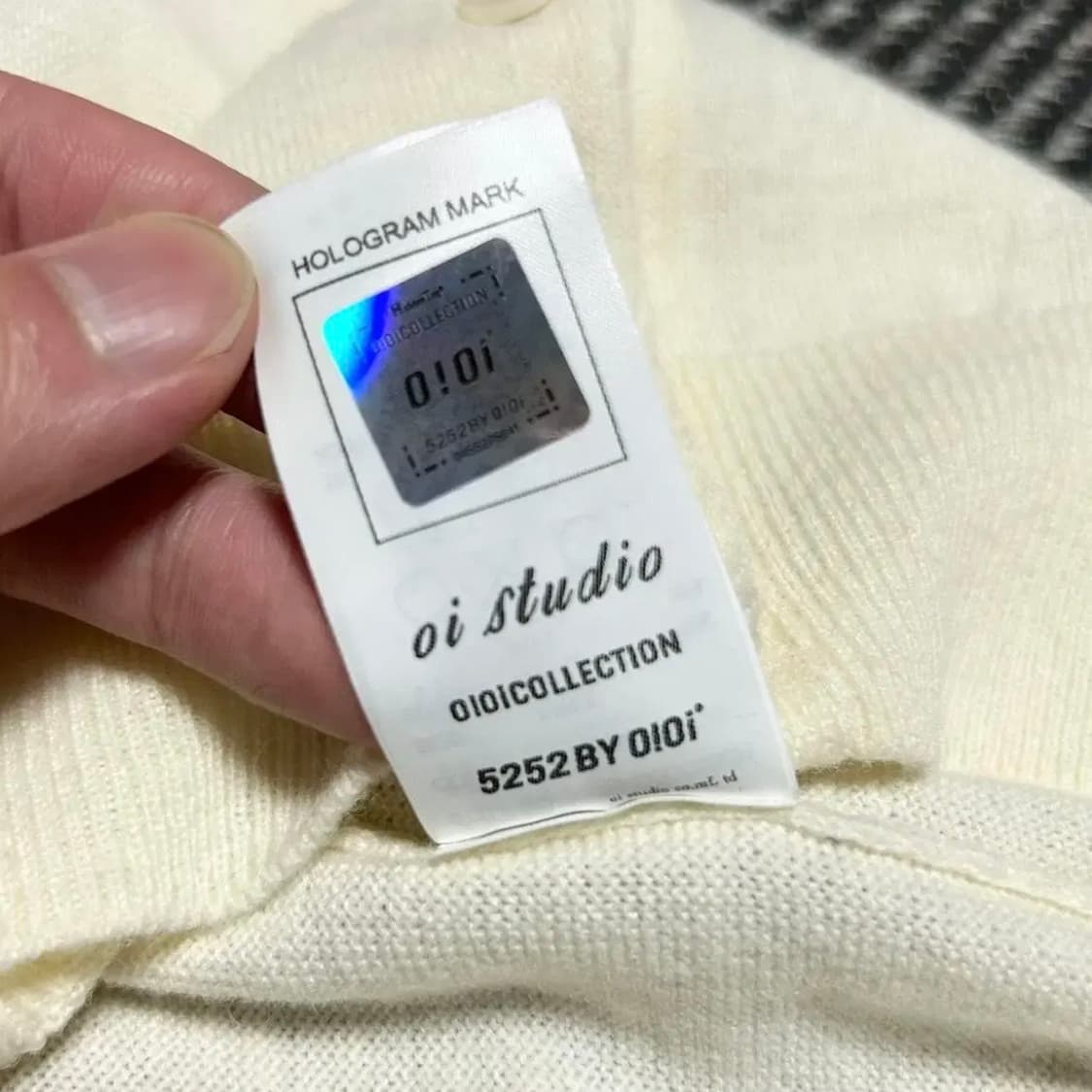 [Free] Oioi 오아이오아이 크림 라운드 니트 가디건 상품이미지8