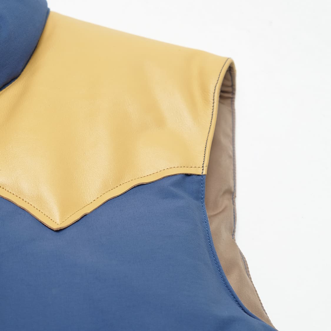 york leather 60/40 down vest 상품이미지4