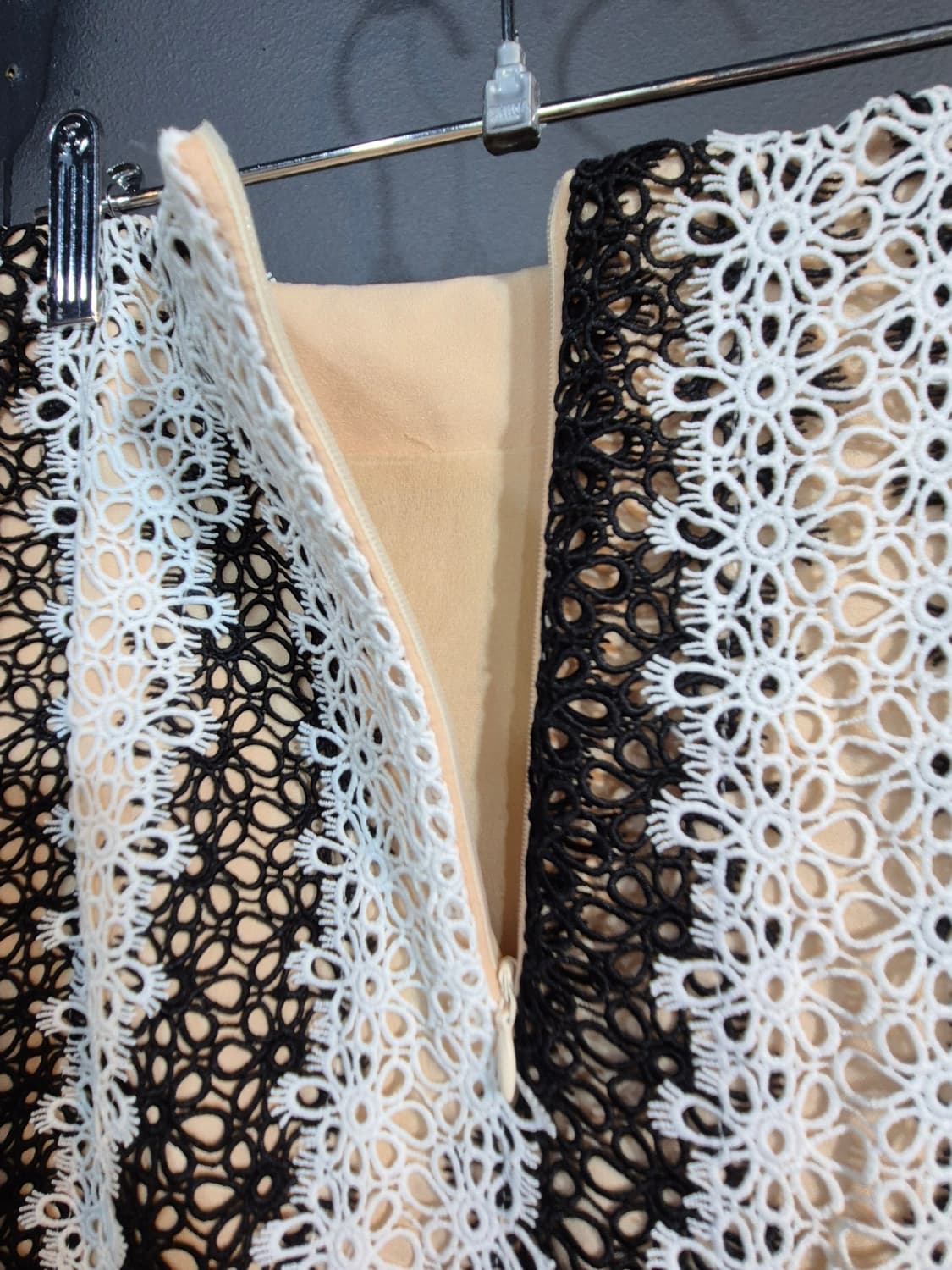 블랙&화이트 레이스 롱 스커트 55 66 상품이미지7