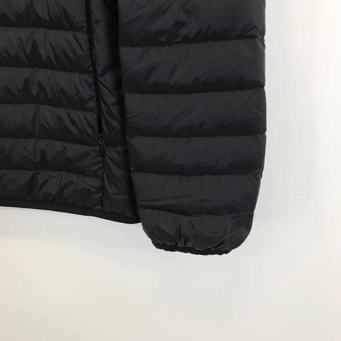 유니클로 울트라라이트다운 경량패딩 [남성S] 상품이미지3