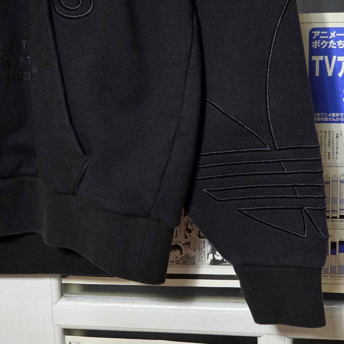 아디다스 올블랙 파이어버드 자수 로고 후드티 상품이미지5