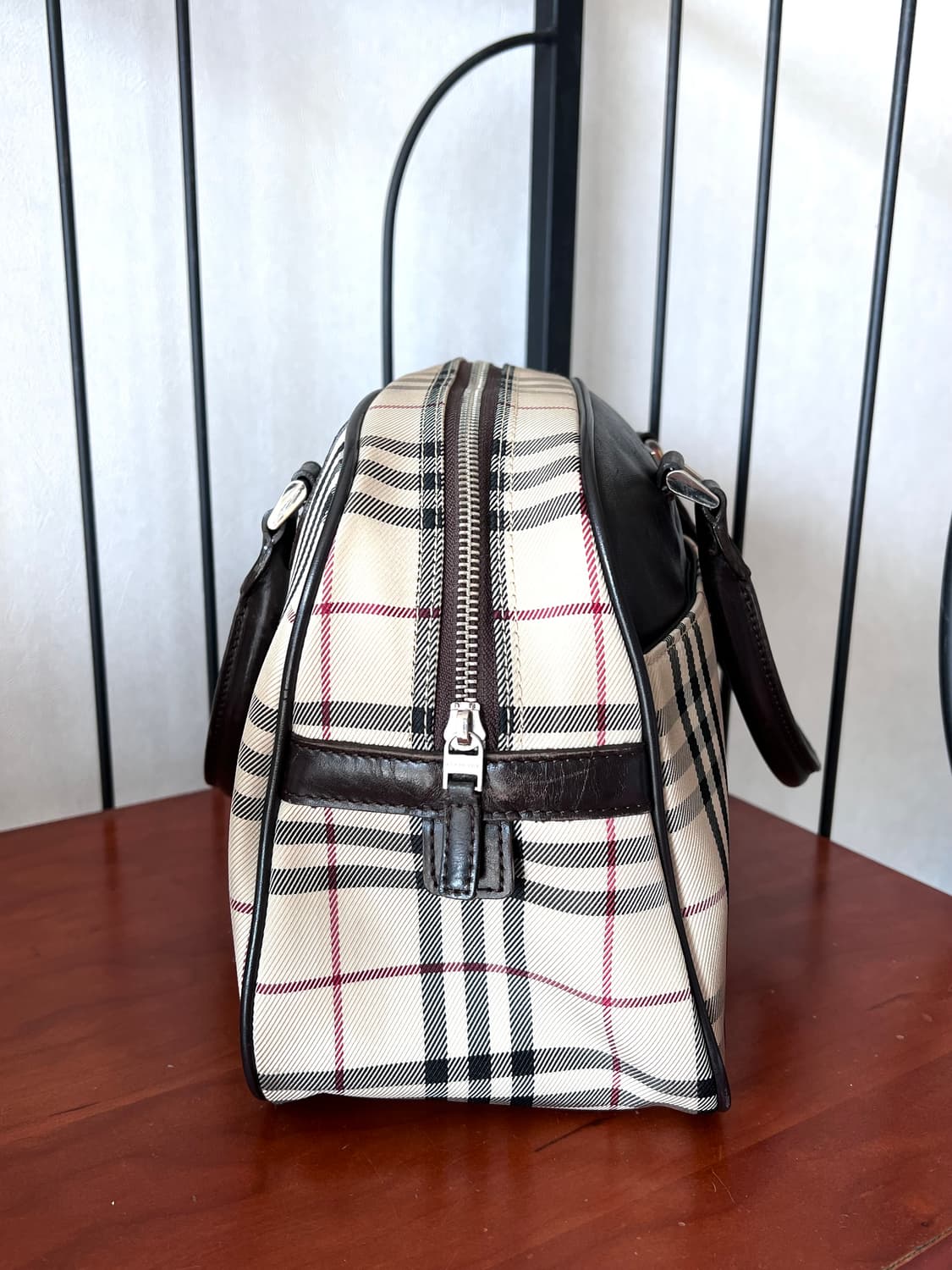 2000s Burberry 베이지 노바 체크 브라운 트리밍 보스턴 토트백 상품이미지8