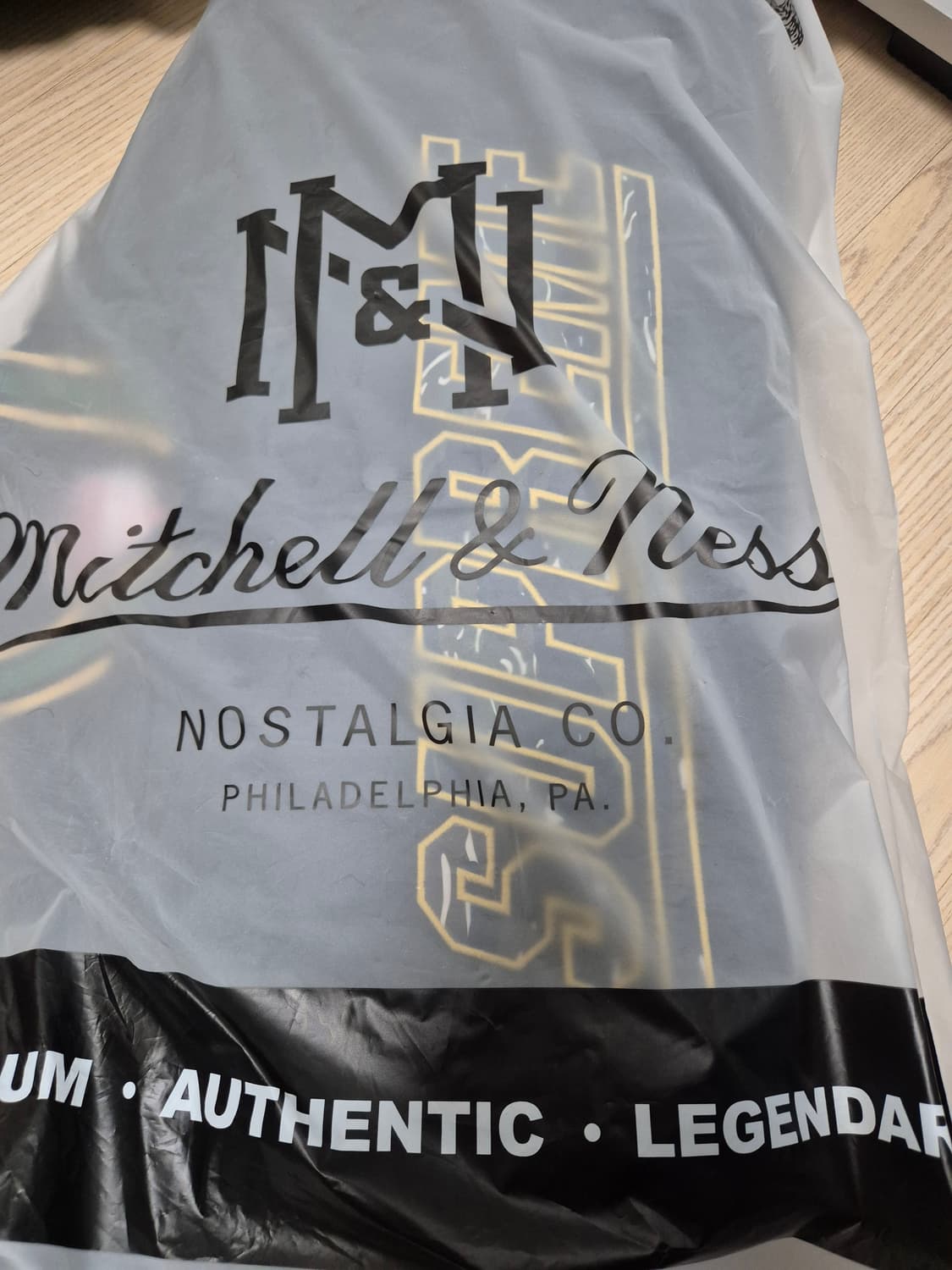 슈프림 미첼 & 네스 카모 로고 바시티 자켓 블랙 - 25SS 상품이미지3