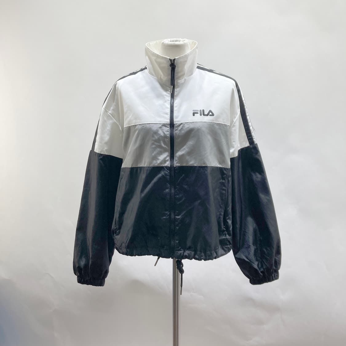 휠라 여성 바람막이숏자켓 90S 영구제 상품이미지1