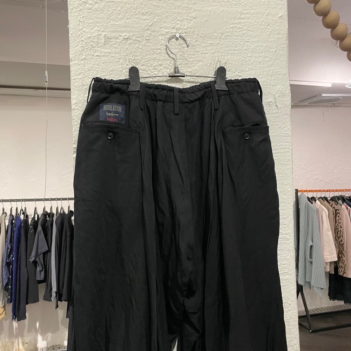 요지야마모토 뿌르옴므 카라스 팬츠 상품이미지2