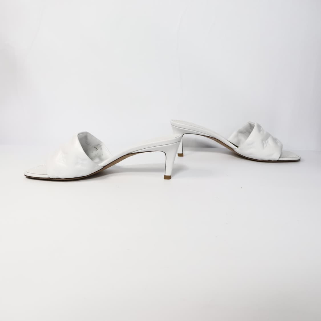 루이비통 리바이벌 모노그램 뮬 슬리퍼 37/240 상품이미지4