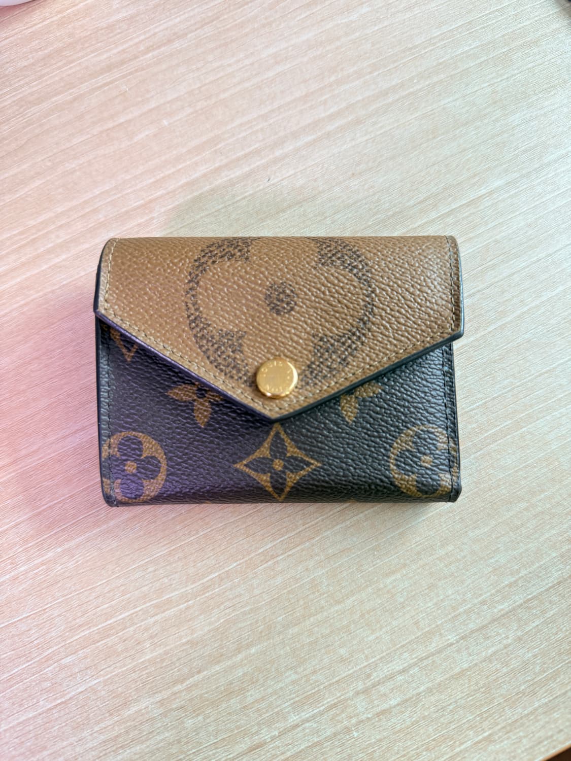 루이비통 조에 월릿 지갑 상품이미지1