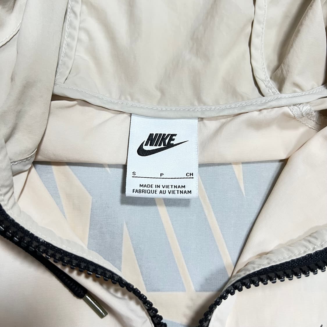 나이키 아노락 바람막이 상품이미지3