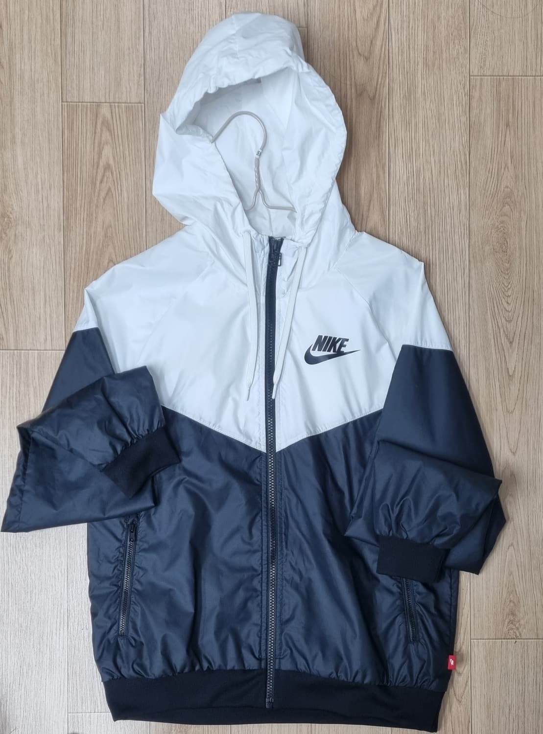 나이키 바람막이s 상품이미지1
