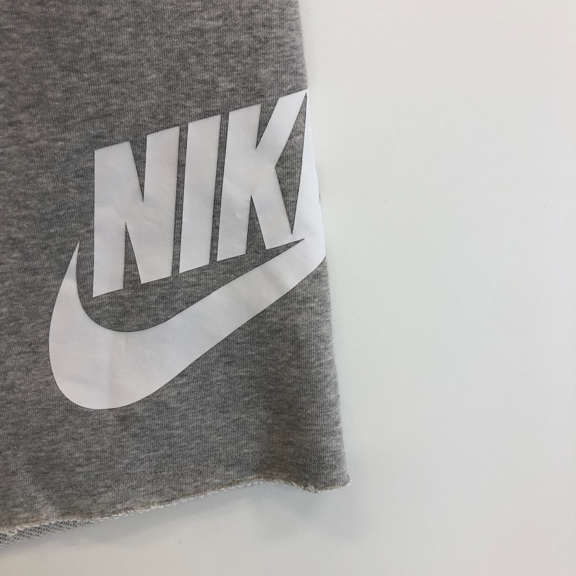 나이키 NSW 빅스우시 스웨트쇼츠 32 인치 상품이미지2