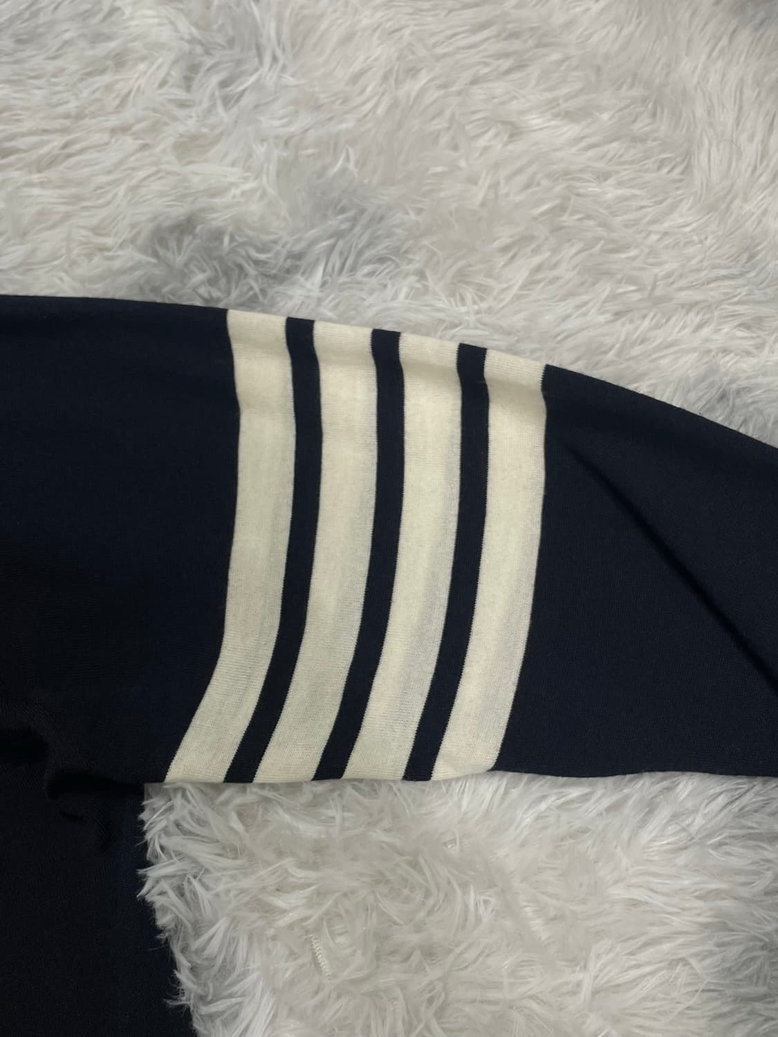 톰브라운 메리노 울 가디건 네이비 [3] 상품이미지6