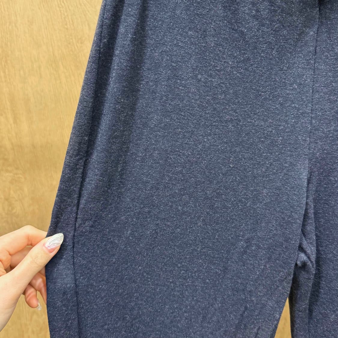 마렐라 레이온 니트 팬츠 밴딩 디테일 슬림핏 차콜 그레이 상품이미지6