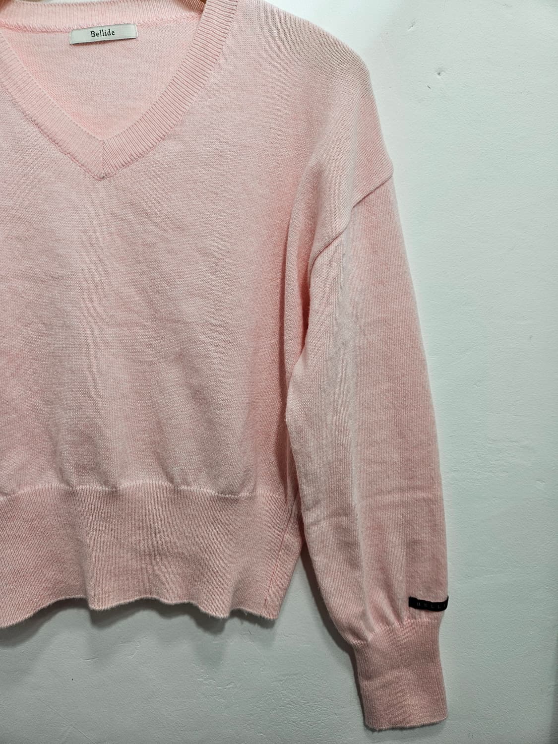 베리드 브이넥 니트 상품이미지3