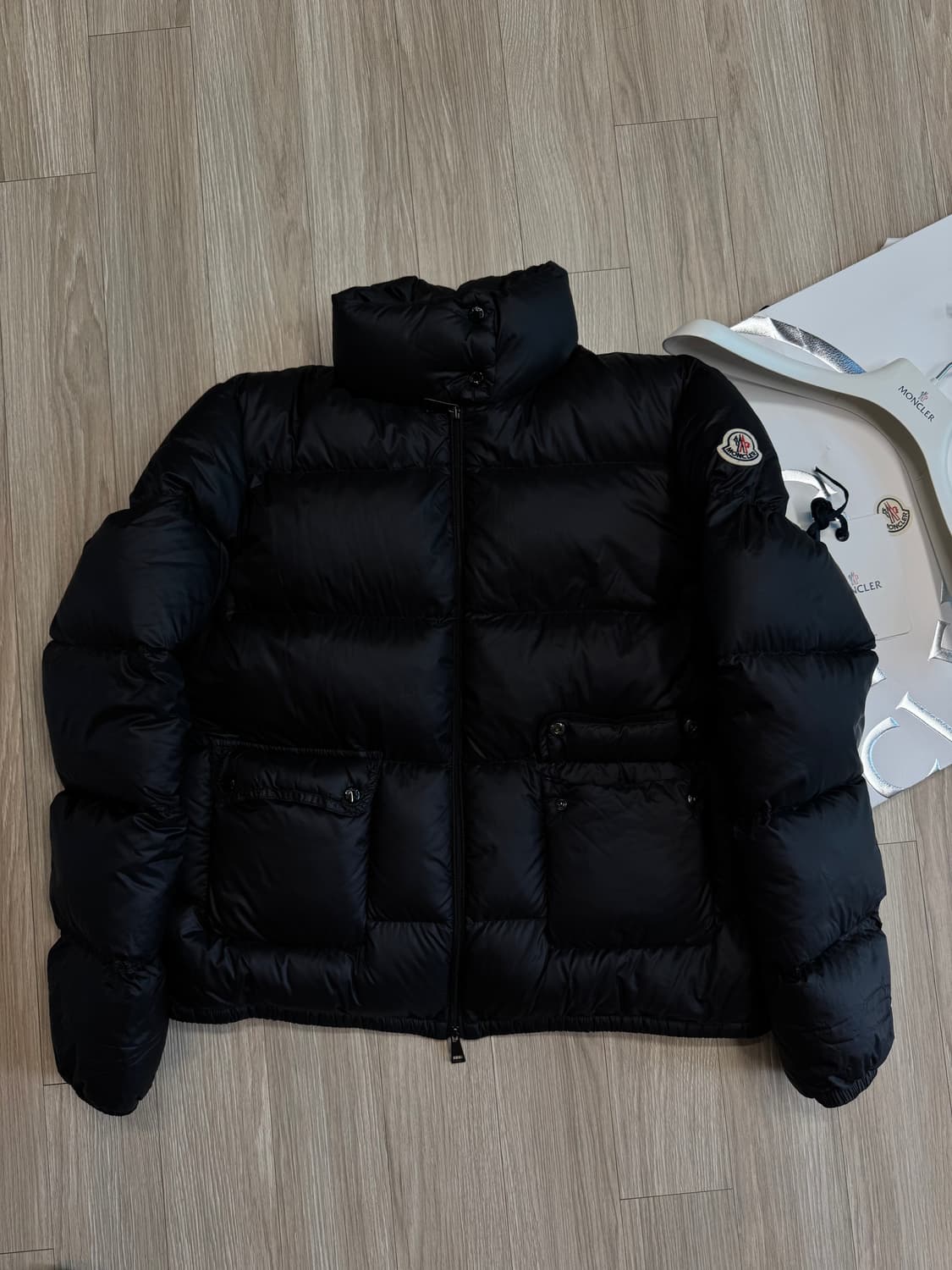 몽클레어 라니크 여성패딩 상품이미지2