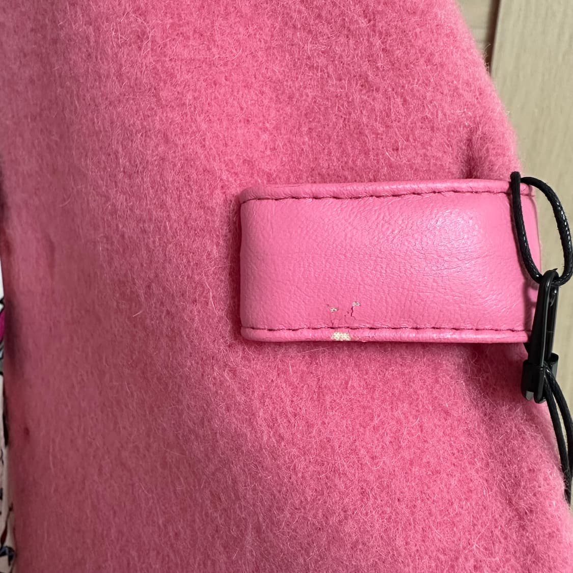 럭키슈에뜨 럭키슈에트 럭키걸 장윤주 콜라보 핑크 코트 36사이즈/새상품 상품이미지5