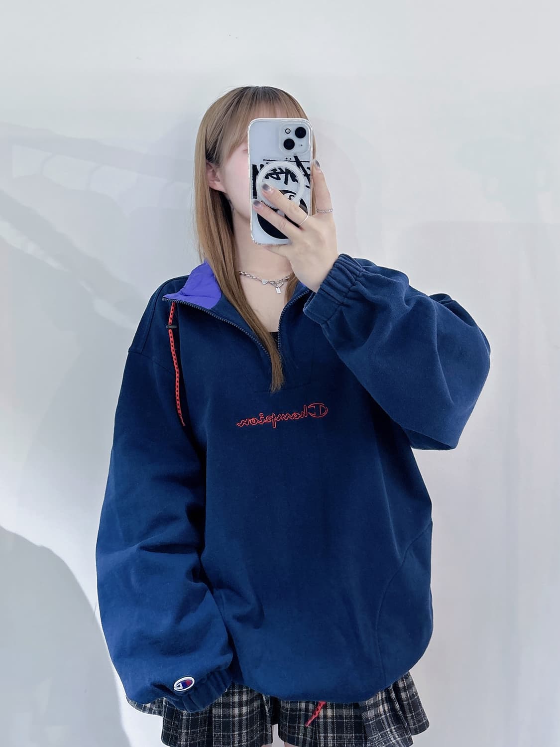 챔피언 네이비 스펠로고 코튼 반집업 상품이미지2