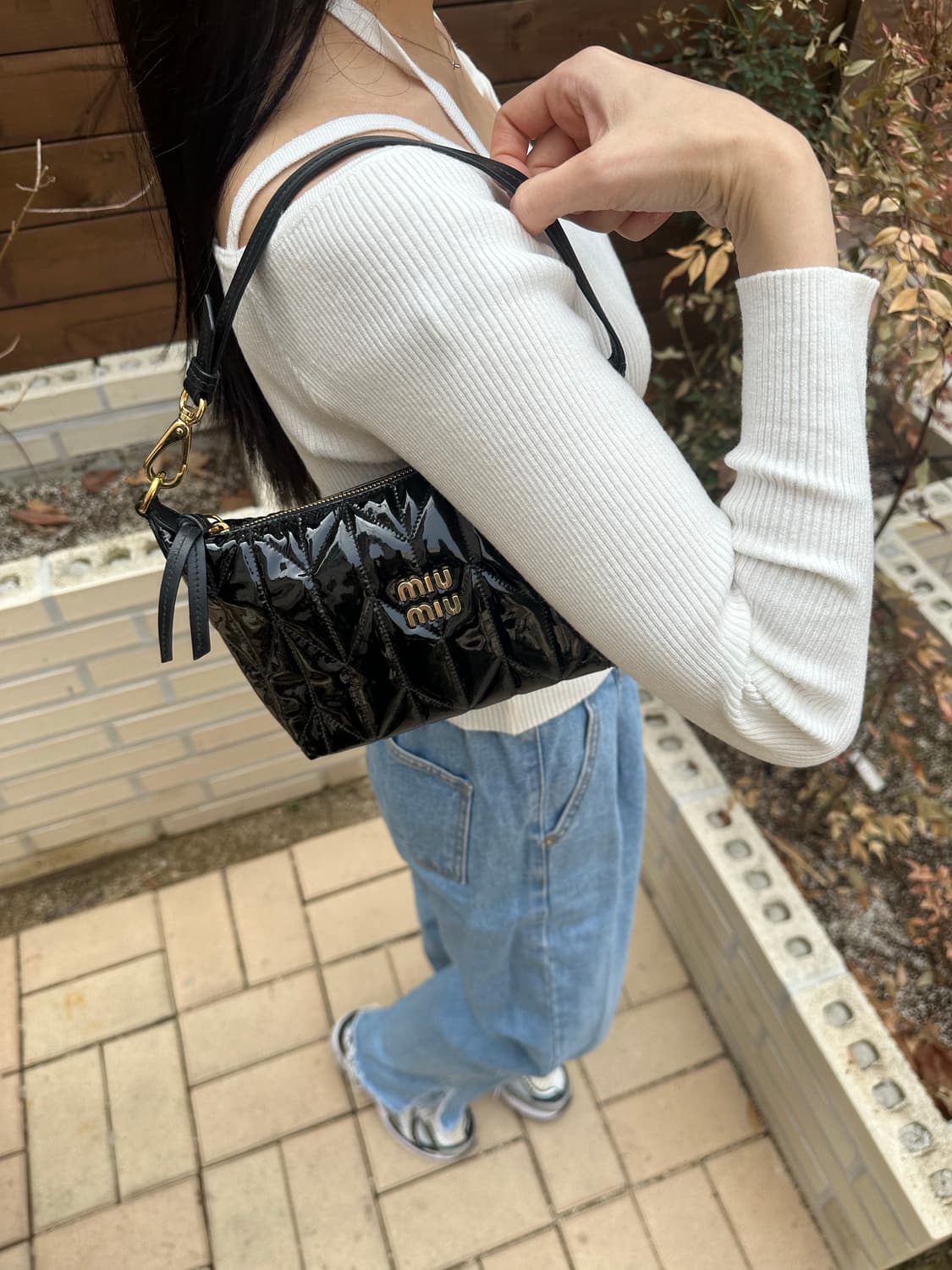 [정품] 미우미우 마테라쎄 스피릿 금장 블랙 상품이미지7