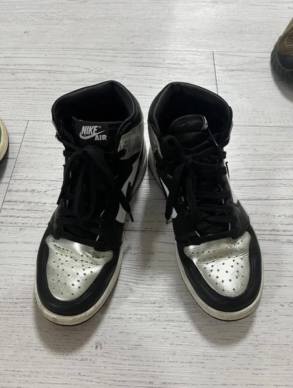 (W) 조던 1 레트로 하이 OG 실버토 상품이미지2