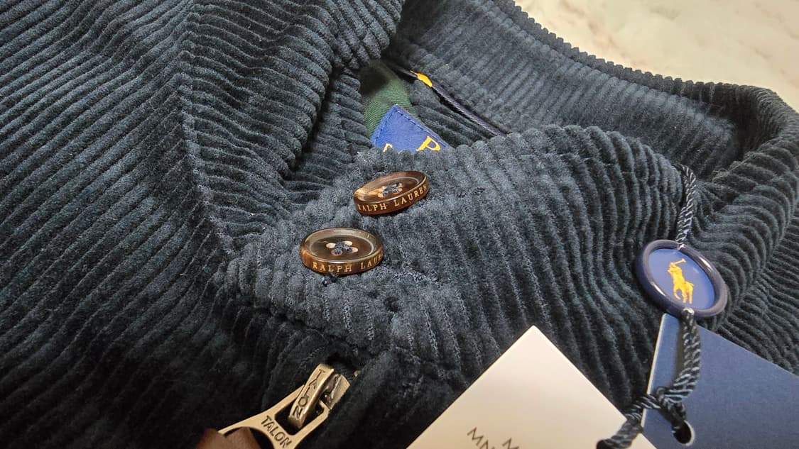 폴로 랄프로렌 코듀로이 바라쿠다 점퍼
XL사이즈(국내105)
새제품 상품이미지4